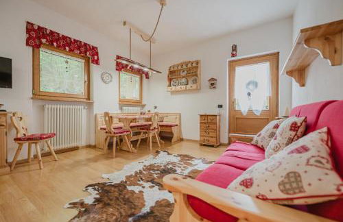 I Folli di Alleghe Apartment - Parking & Wi-Fi - Foto 6