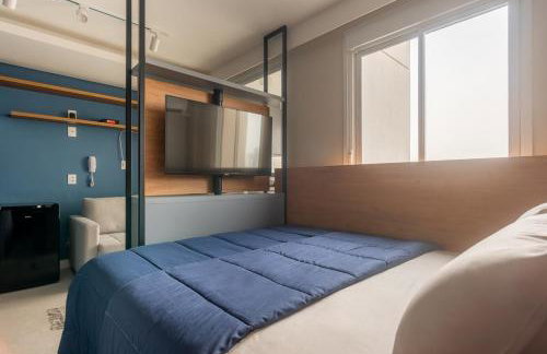 Studio Decorado Moderno ao lado Metrô Giovanni com Varanda - Acomoda até 4 pessoas - Foto 2