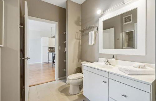 CozySuites Mill District with pool, gym #01 - Foto 11