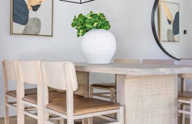 #Marbella Lane - Cozy Modern Home with Relaxing Design & Pool - Foto 17