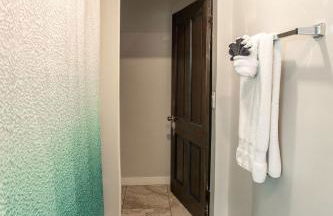 Spacious Guest Suite Amazing Location - Foto 12