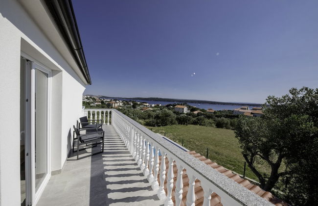Inviting 3-bed House on the Island of Rab, Croatia - Foto 19