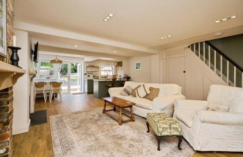 Vine Cottage - Photo 16