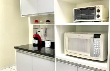 Apto charmoso na V Planalto perto Shopping com 2 Quartos de Casal ArCond Wifi 500megas Home Office e Garagem em Dourados - Foto 11