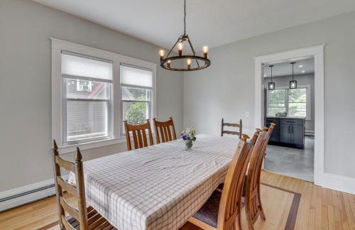 Charming Ticonderoga Home - Walk to Downtown! - Foto 6