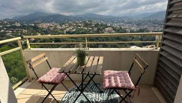 Cosy studio avec parking et vue féerique - Foto 3