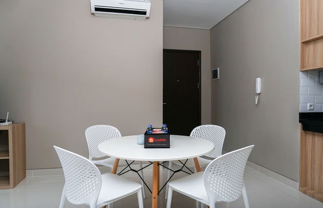 Best Location 2BR Ciputra International Apartment - Photo 10