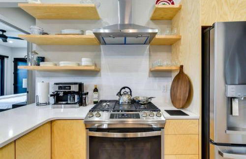 The Birdhouse - Lake View with Dock - Foto 14