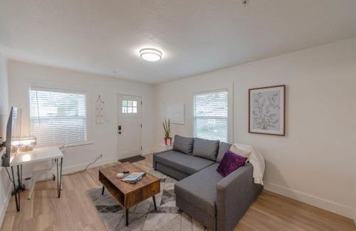 #StayInMyDistrict Coos Bay Primrose Cottage - Foto 2