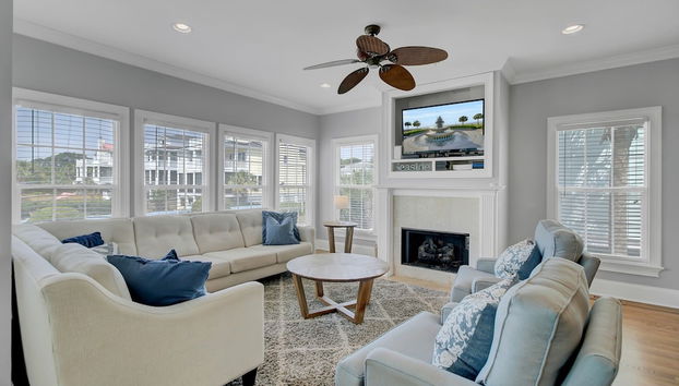 6 10th Avenue by Avantstay Steps to the Beach Pool 2691 Sqft - Foto 3, Habitación