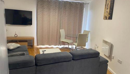 Eaglet 2 Bedroom Luxury Home near Etihad Staduim - Foto 3