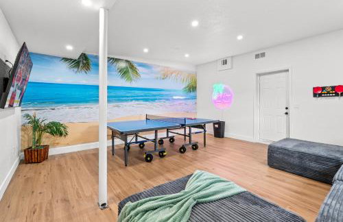Surf Drive - Ultimate Beach Getaway for Families - Photo 18