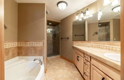 Basecamp in Riverstone Walk to River Shops and more - Foto 9