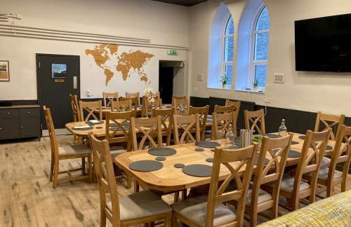 Tyn-Y-Berth Sleeps 27 luxury group accommodation - Photo 29