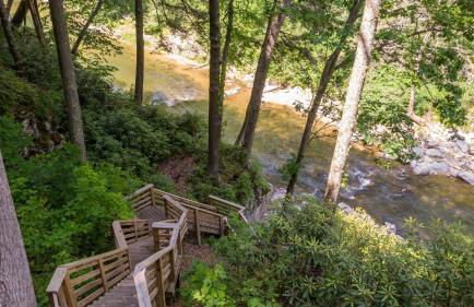 A River Mist - Foto 2