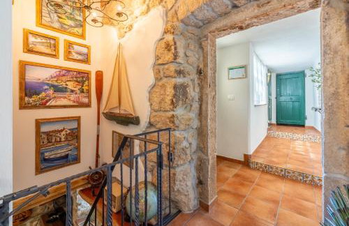 Villa Cocoon - Vacation Home with Heated Pool & Garden - Foto 25