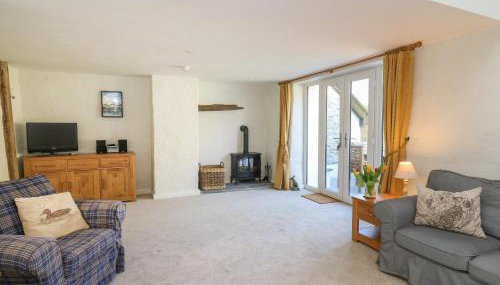 Cattle Tree Cottage - Photo 2