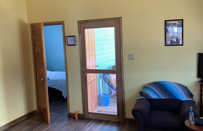 The Lily Pad - Photo 17