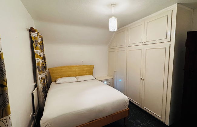 Spacious 4 Bedroom House in St Albans - Foto 3