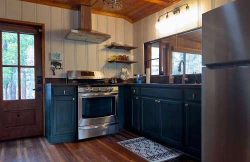 Dancing Pines Cabin - Photo 13