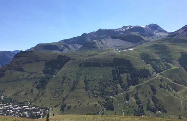 Chalet in Les Deux Alpes With Heated Pool - Photo 25