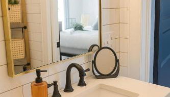 Hospitals Manito Park Huckleberrys Market - Foto 5