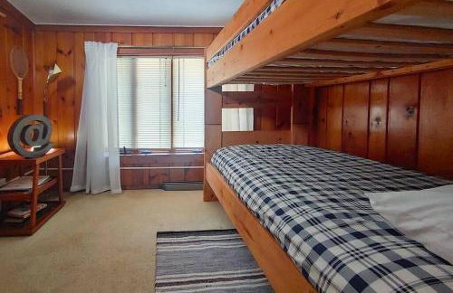 Huge historic, w/large yard & close to beach - Foto 24