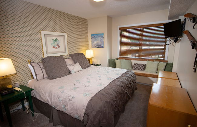 Mountain Lodge At Okemo-1br Fireplace & Updated Kitchen 1 Bedroom Condo by RedAwning - Foto 2