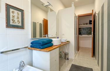 Ampio e luminoso appartamento Arona Galleria - Foto 23