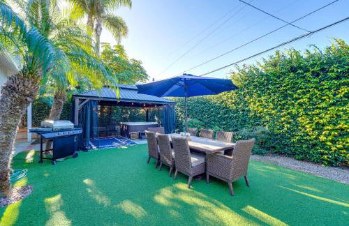 Shores Perfection - Spa, AC, Pet Friendly, Parking, Fire Pit & Massive Private Yard! - Foto 45