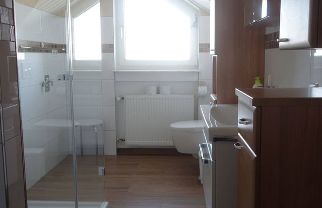 Cozy Apartment in Wilsecker near Forest - Photo 6