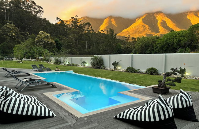 A Riverbed Guesthouse - Photo 74