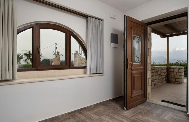 New Beautiful Complex With Villas and App, Big Pool, Sea Views, SW Crete - Foto 2