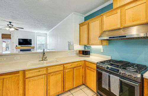 26 Mi to Fresno Pet-Friendly Home in Reedley! - Foto 9