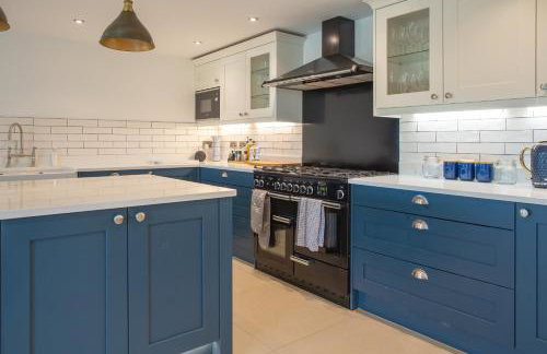 Beautiful Barn Conversion - Orchard Escape for 12! - Foto 33