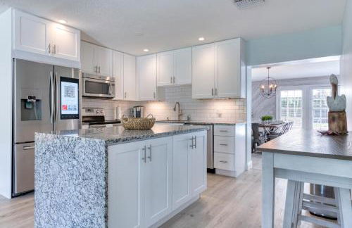 Enchanting Juno Beach Home! Sleeps 8! - Photo 13