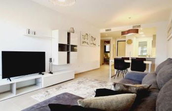 Luxury apartment in Flamenca Village/Orihuela Costa - Photo 3