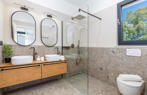 Villa Abarica by Villsy - with heated pool, sauna, jacuzzi - Foto 34