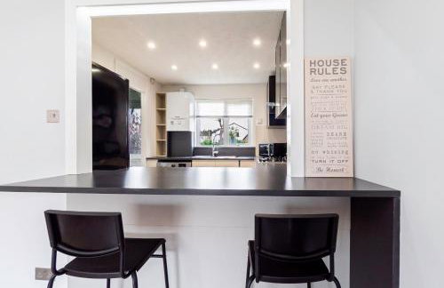 Lovely flat with Wi-Fi and free parking - Foto 6