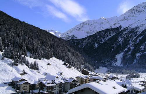 Hotel Meublè Adler - Rooms & Mountain Apartments - Foto 15