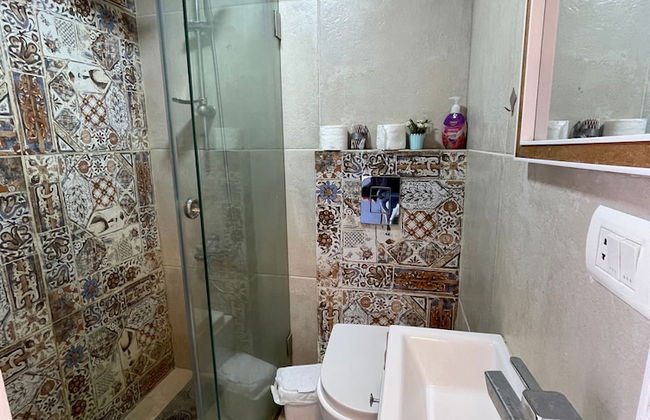 1 Bed Chalet - Sleeps 2 - Pets - Pool - Smoking - Foto 9