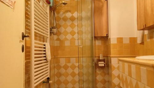 Babi e Gigi - Foto 2, Shower