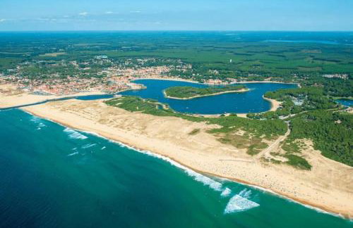 Maison ambiance cabane exotique climatisée piscine & spa 3 chambres 6 personnes - Photo 14