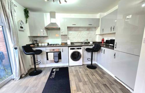 The Charm Luxury House - 8mins to NEC, Birmingham Airport - Foto 23