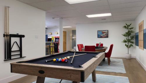 Pine & Paddle Getaway Game Room Hot Tub Pool - Foto 4