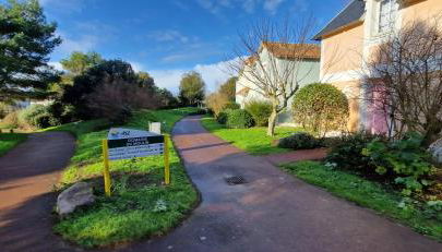 "MOULIN VERT RIVAGE" Maison, 6 personnes, au coeur du golf, village vacances, accès piscines gratuit - Foto 3
