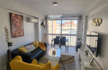 3BR Top Floor Apartment Vialia La Unión Metro - Photo 18