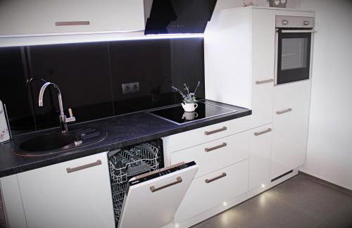 SALZHAUSBLICK FAMILY APARTMENTS - Zentrale Lage am Salzhaus - MwSt-Rechnung verfügbar - Foto 17