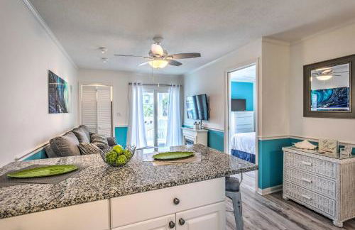 Walk to Ocean Surfside Beach Condo with Pool Access - Foto 8
