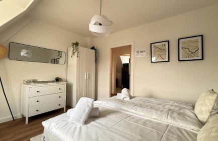 Hugos Nest Ferienwohnung Neumünster WLAN & Arbeitsplatz - Foto 13